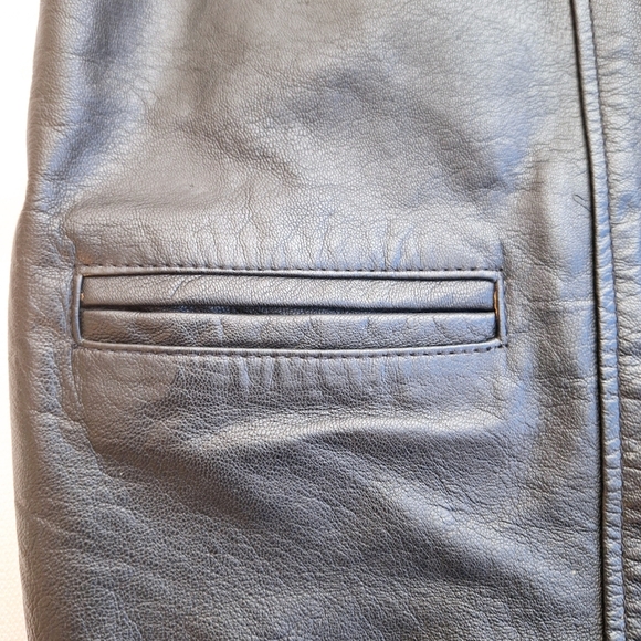 Vintage Branded Garment Inc."The Joe Camel" Biker core leather vest size XL. - Picture 4 of 12